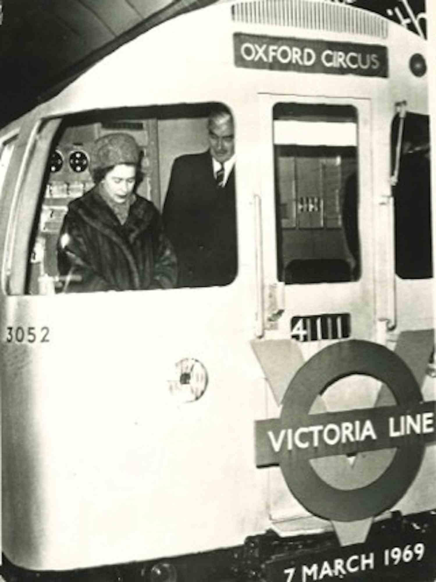 Unknown Black and White Photograph - Queen Elizabeth II Inaugurates Victoria Line - Vintage Photograph - 1969