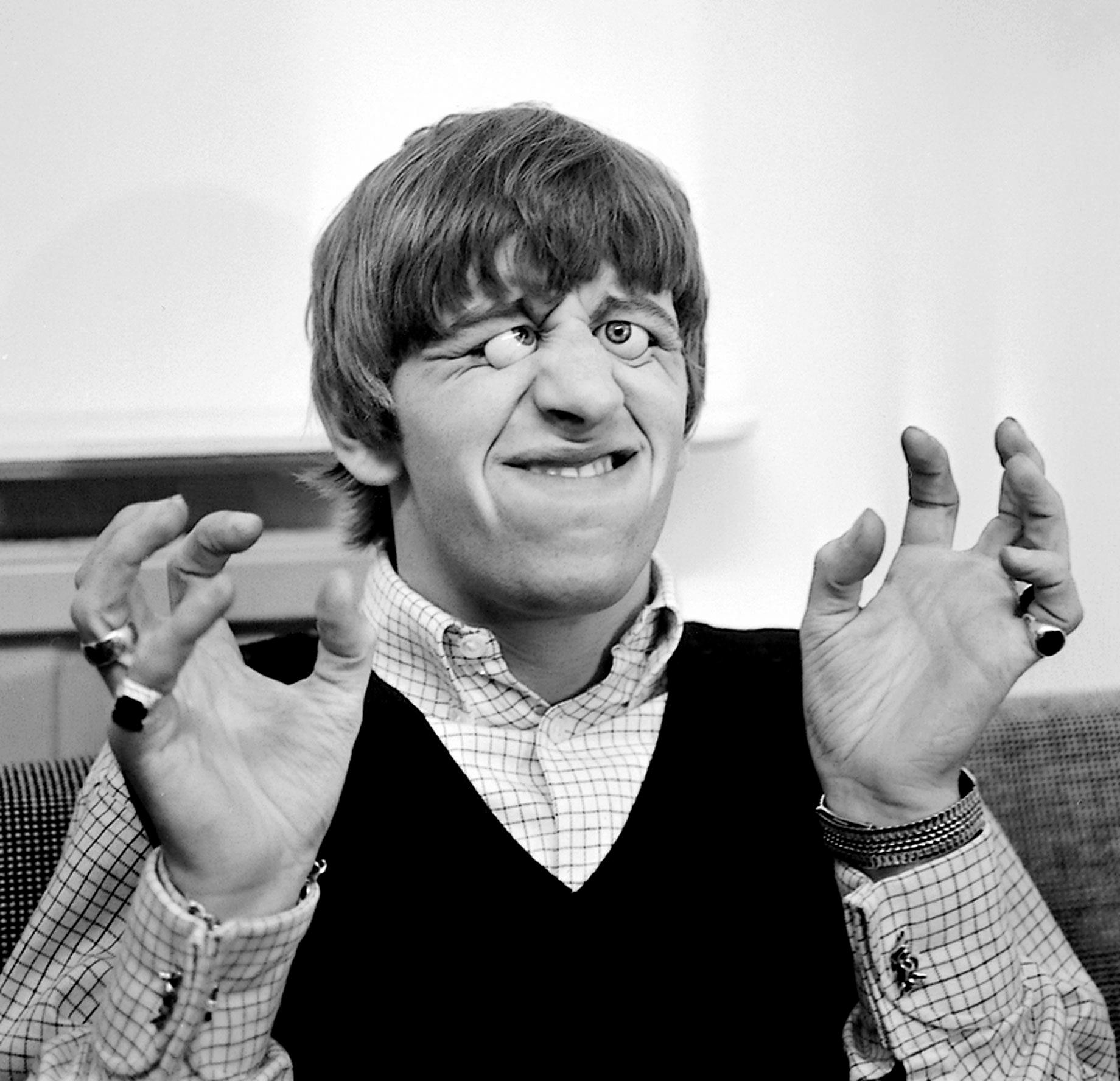 Unknown Portrait Photograph – Ringo Starr at Madame Tussauds Globe Photos Fine Art Print