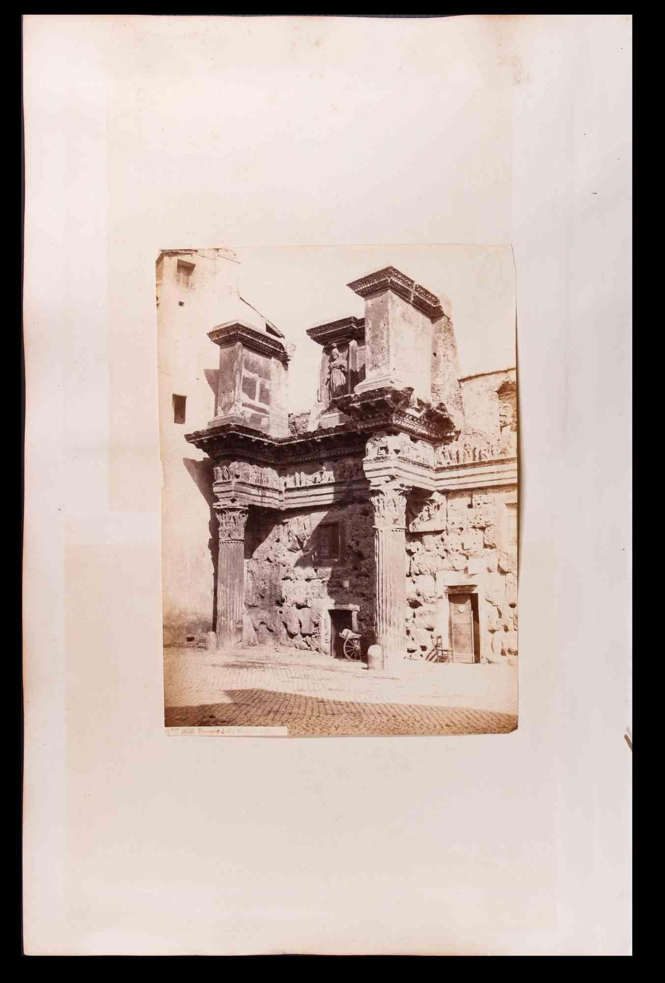 Roman Monuments - Silver Salt Photographs - Early 20th Century - Beige Landscape Photograph by Unknown