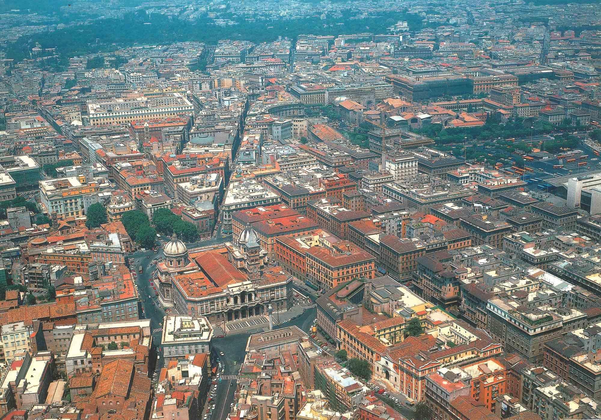 Figurative Photograph de Unknown - Roma, a vista de pájaro -  Foto vintage - Años 70