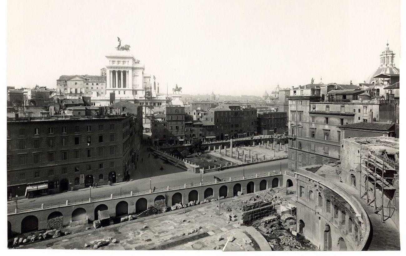 Landscape Photograph Unknown - Rappel de Rome disparu  - Photo ancienne - Début du XXe siècle
