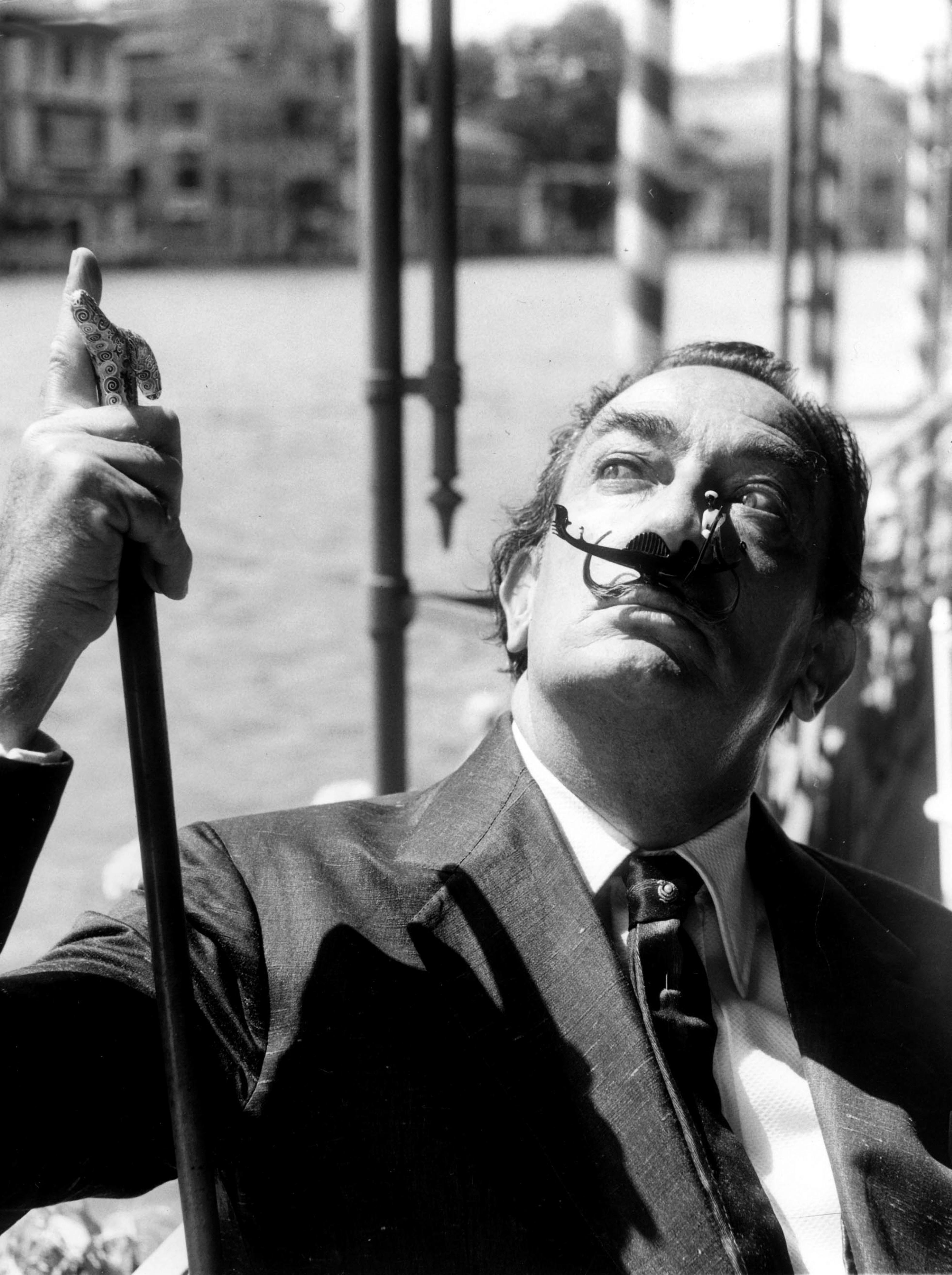 Unknown Black and White Photograph - Salvador Dali in Venice