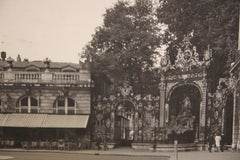 Scultura Scena di strada Fotografia in bianco e nero