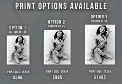 Sexy Sophia Loren Kneeling and Smiling Globe Photos Fine Art Print