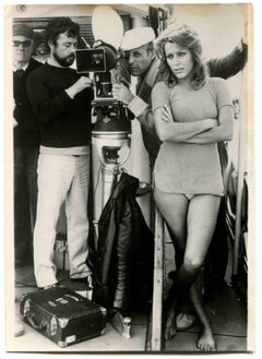 Silvia Monti sur le plateau du film Oppio - 1972