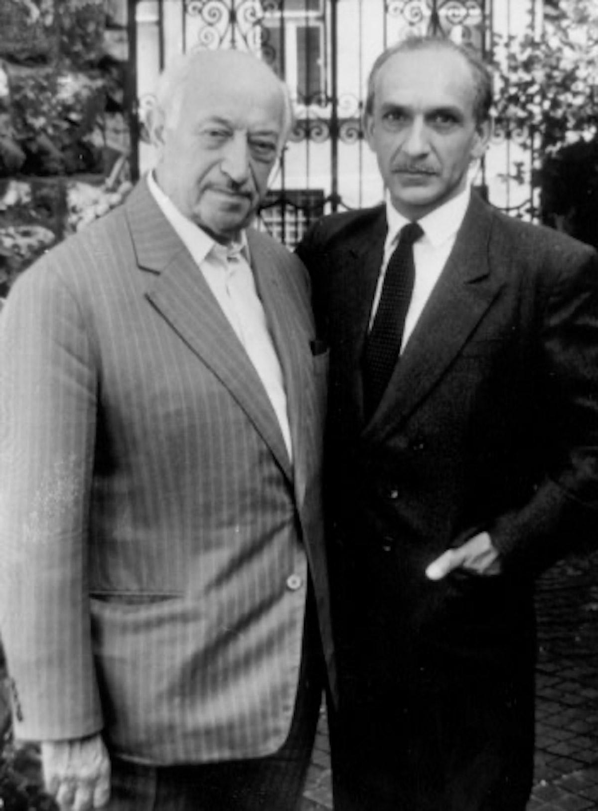 Unknown Portrait Photograph - Simon Wiesenthal and Ben Kingsley - Vintage Photo - 1980s