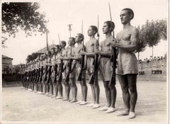 Soldiering - photo vintage B/W des années 1930