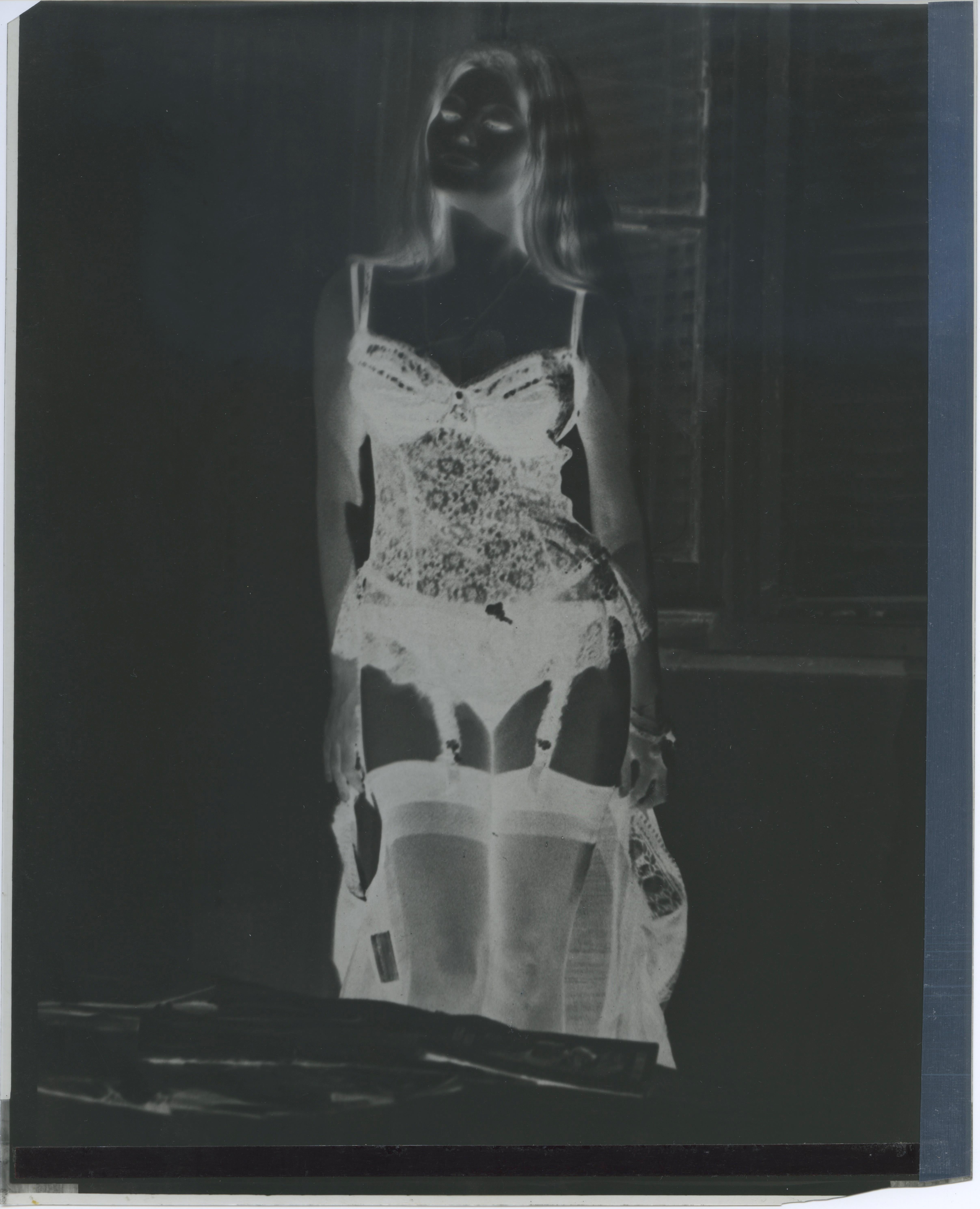 ~ Globe Photos Exclusive Offering for Sotheby's and 1stDibs ~

Offered exclusively to our Sotheby's and 1stDibs customers, Globe Photos is proud to announce a new hand-curated collection. We are pleased to offer a selection of large format vintage