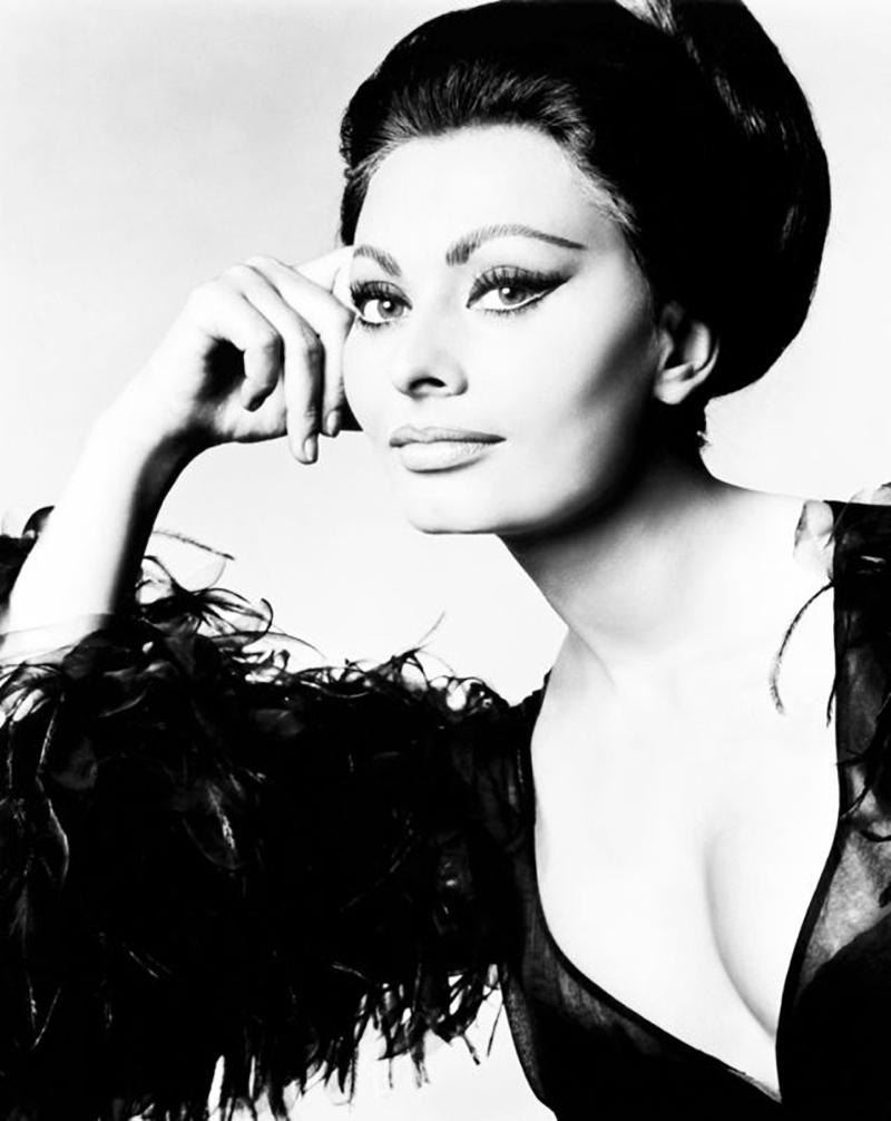 Unknown Black and White Photograph - 'Sophia Loren'  Limited Edition Silver Gelatin Print