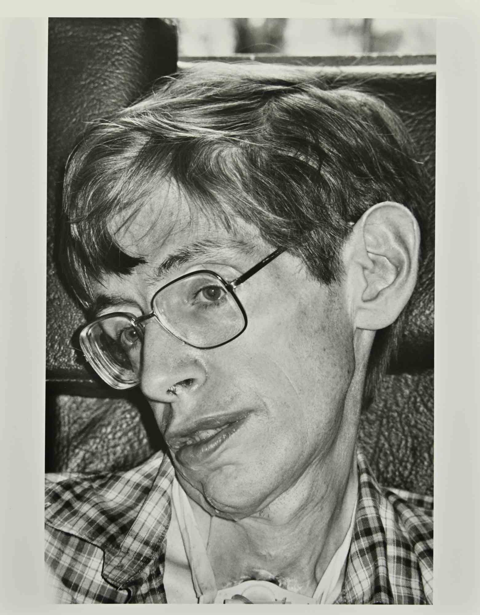 Unknown Figurative Photograph - Stephen Hawking - Vintage Photograph -1970s