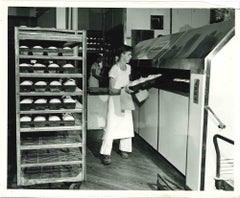 Supermarket -  American Vintage Photograph - Mid 20th Century