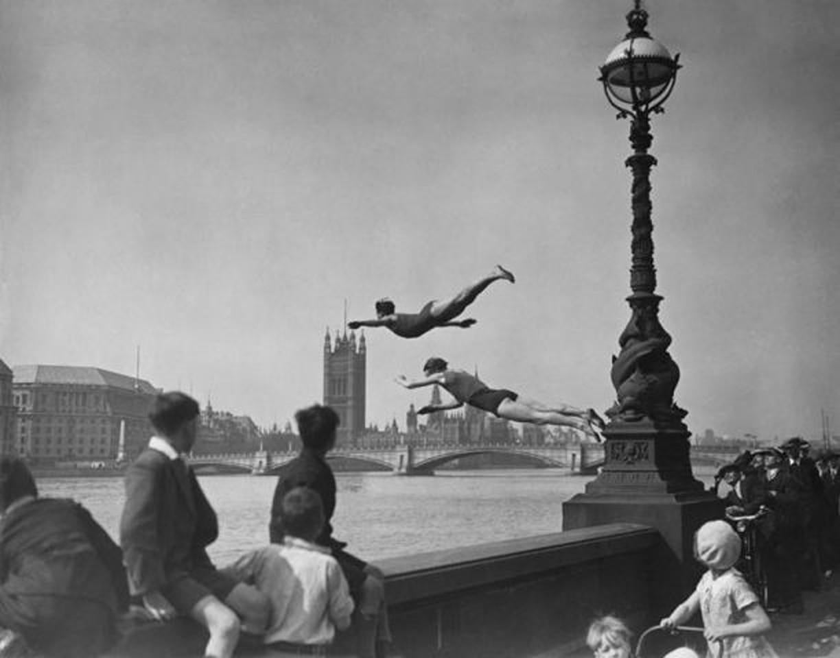 Black and White Photograph Unknown - Thames Divers - London Embankment River Thames Photography 1930s London