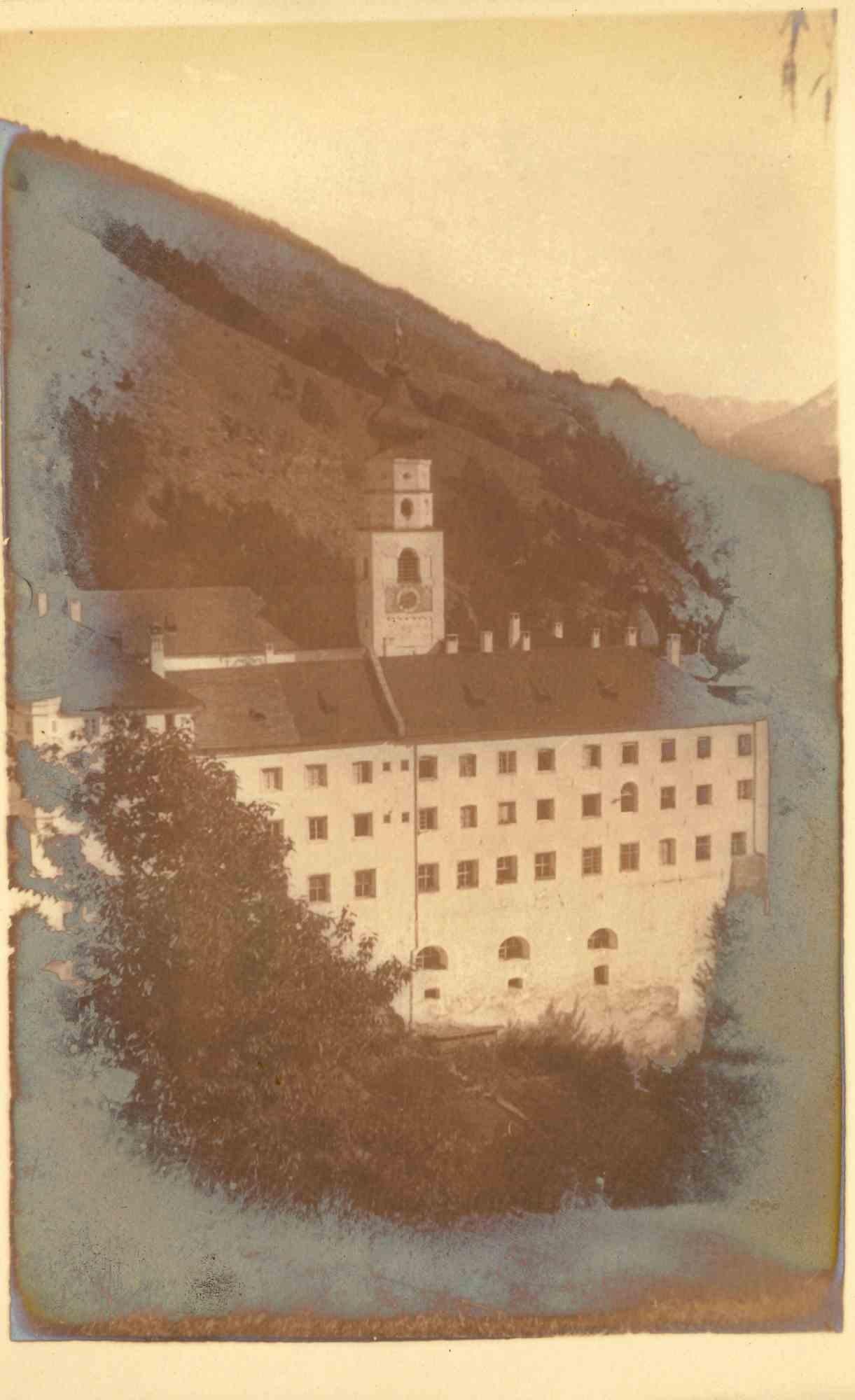 Figurative Photograph Unknown - The Abbey - Photographie d'époque - Milieu du 20e siècle