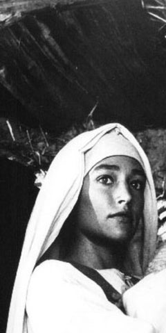 The English Actress Olivia Hussey - Vintage photo - 1977
