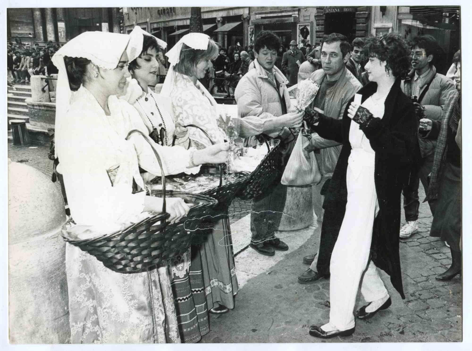 Unknown Black and White Photograph - The Feast - Historical Photograph About the Feminist Movement - 1980s