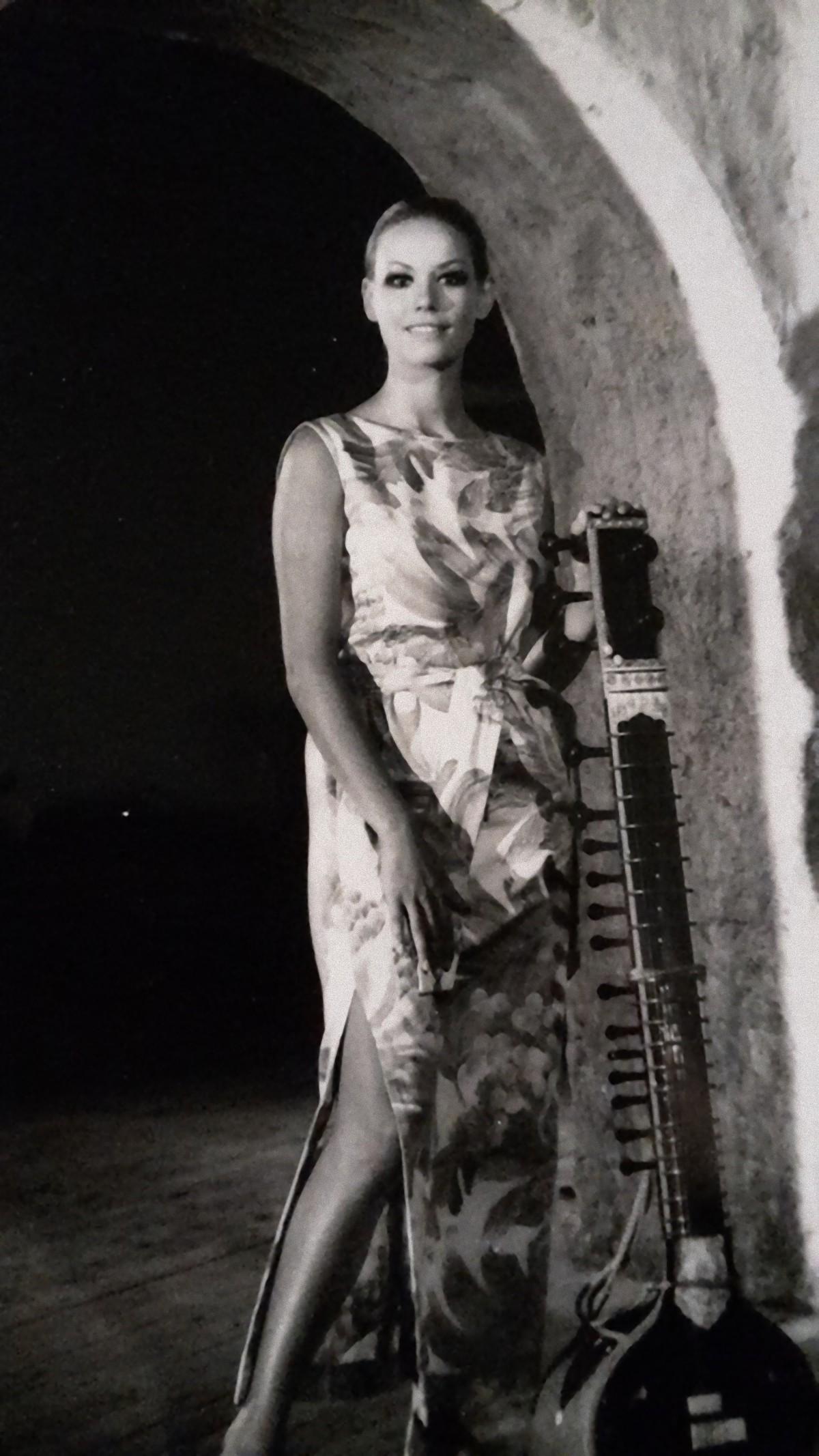 Unknown Figurative Photograph - The French Actress Claudine Auger - Vintage b/w Photograph - 1968