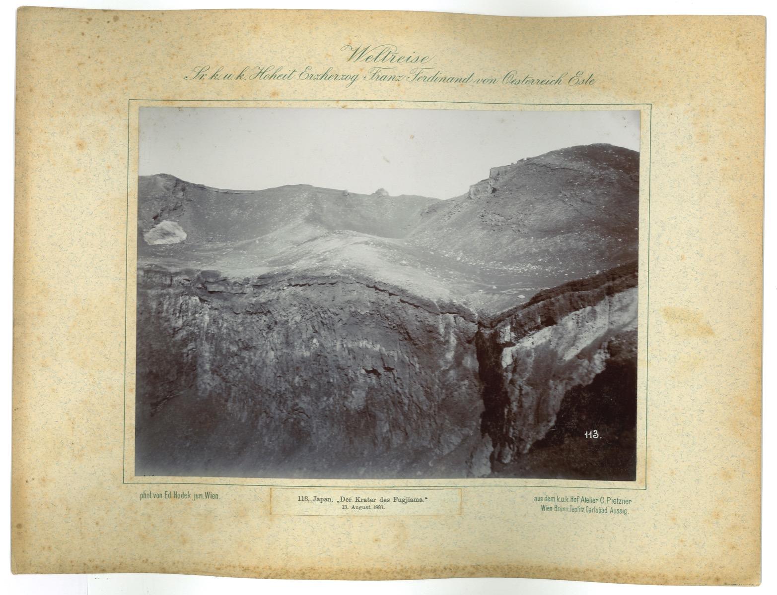 Unknown Portrait Photograph - The Fujiama Krater - Vintage Photo - 1893