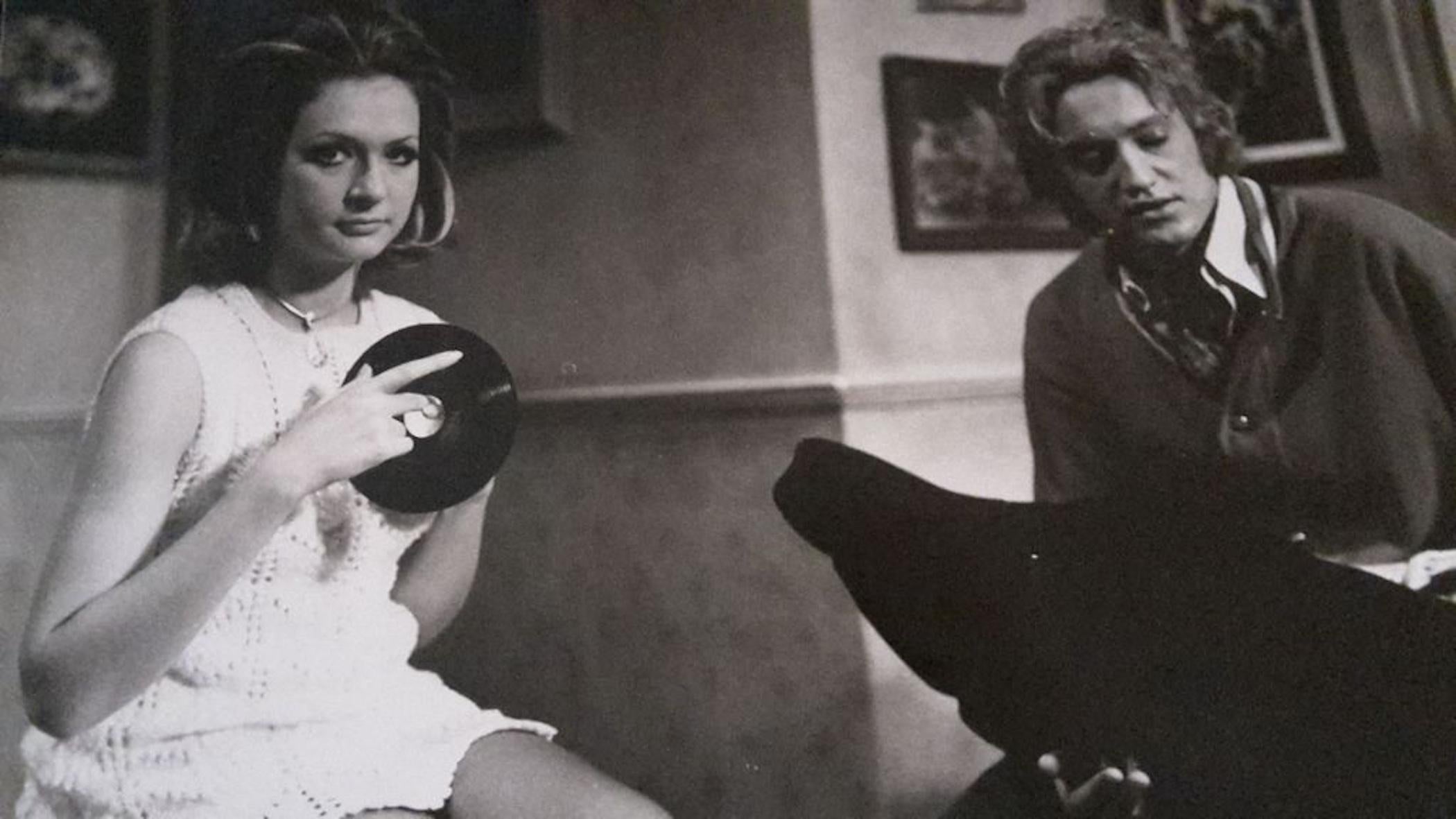 Figurative Photograph de Unknown - La actriz y cantante italiana Loretta Goggi -  Foto- Años 70