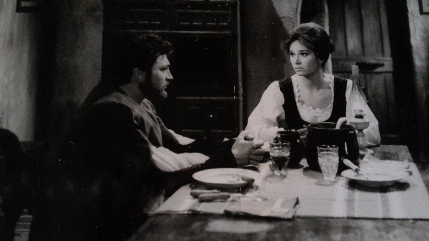 Figurative Photograph Unknown - La comédie italienne Lea Massari - Photographie vintage, années 1970