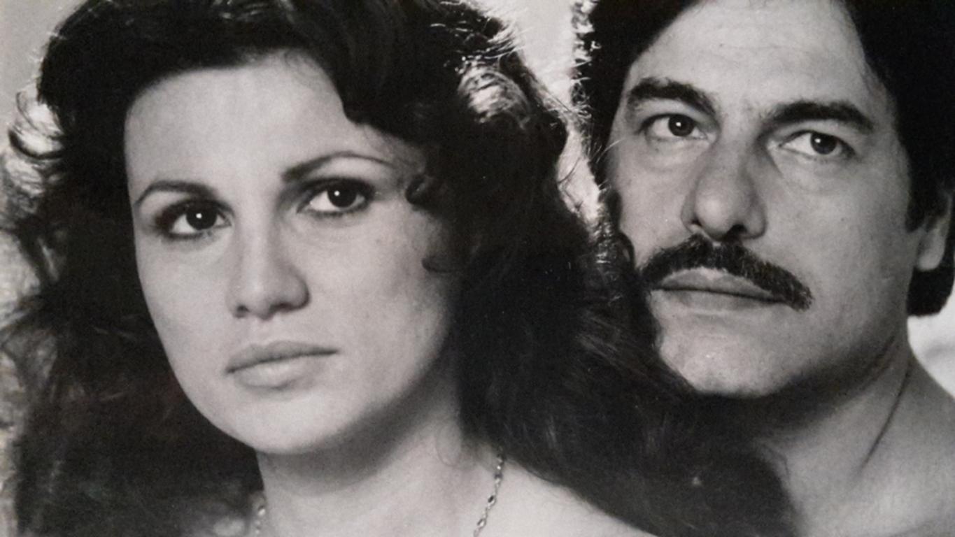 Figurative Photograph Unknown - La actrice italienne Serena Grandi et Gerardo Amato - Photographie vintage, années 1990