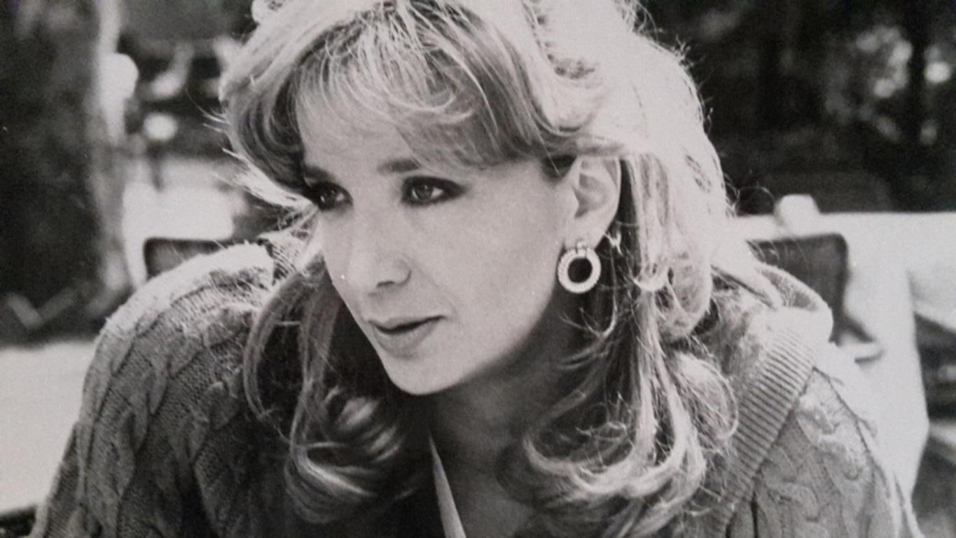 Unknown Portrait Photograph - The Italian Actress Simona Izzo - Vintage Photograph - 1980s