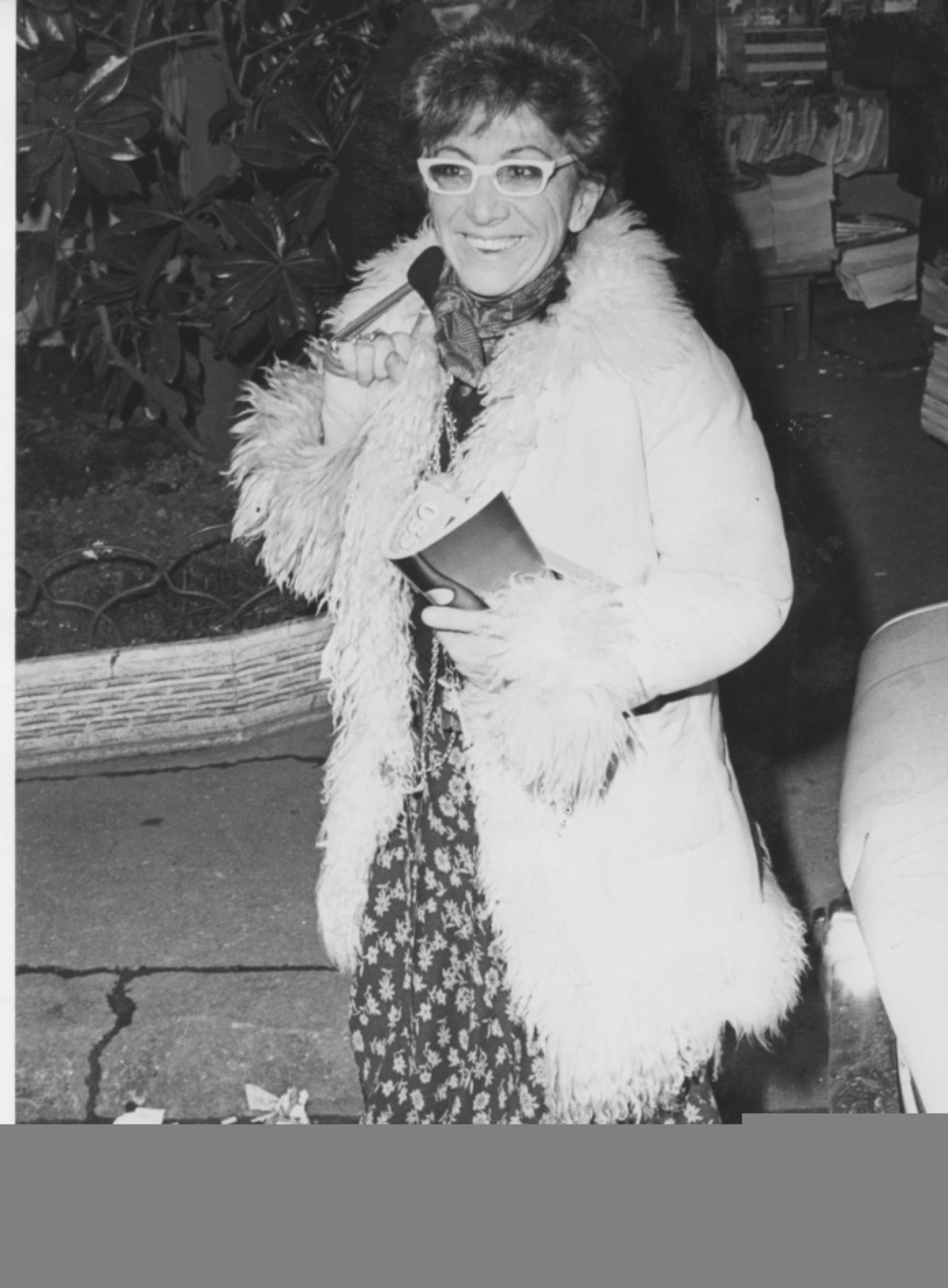 Figurative Photograph di Unknown - La regista italiana Lina Wertmüller - Foto d'epoca - Anni '70