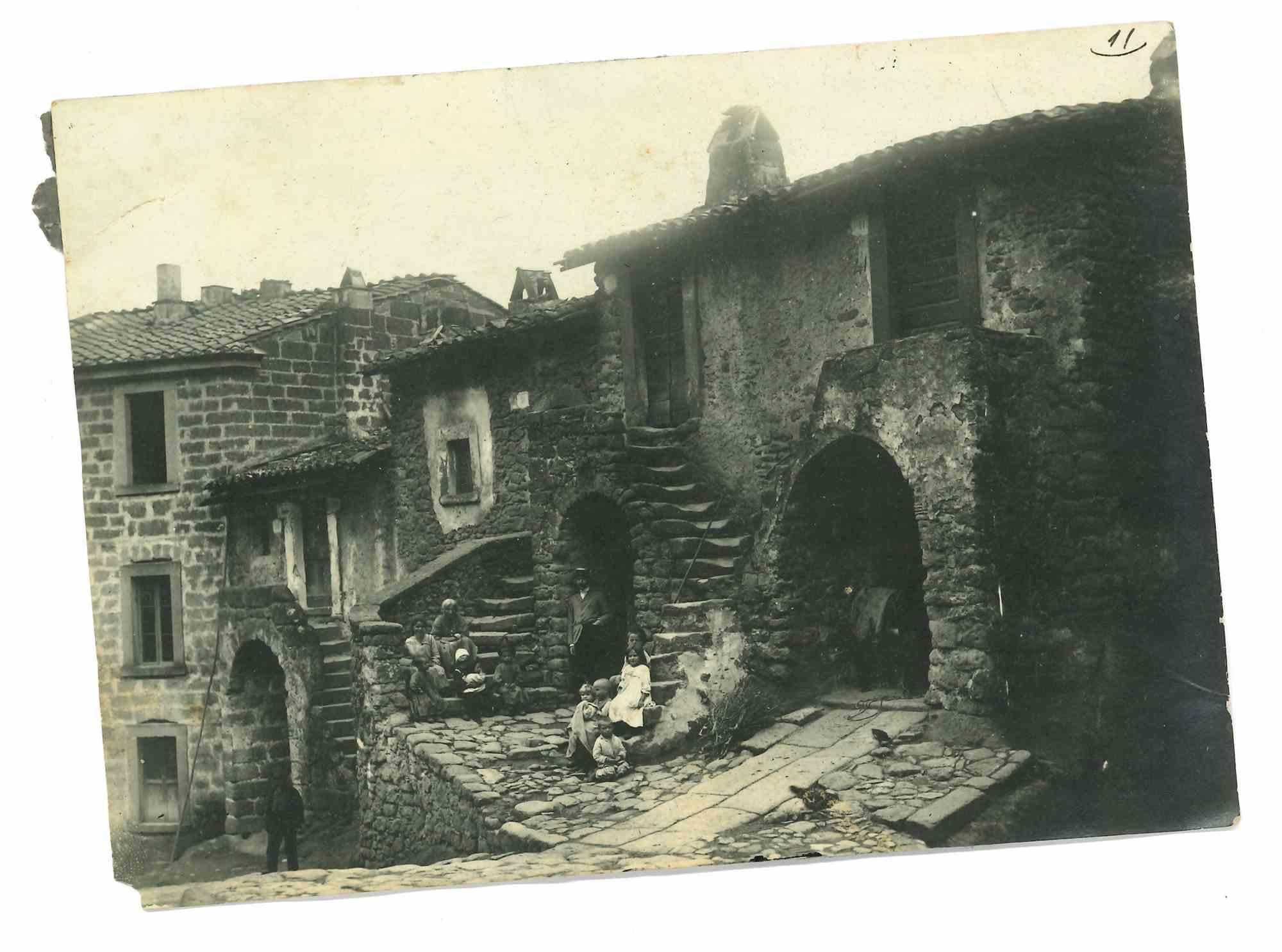 The Old Days - Historical Photo - Early 20th Century