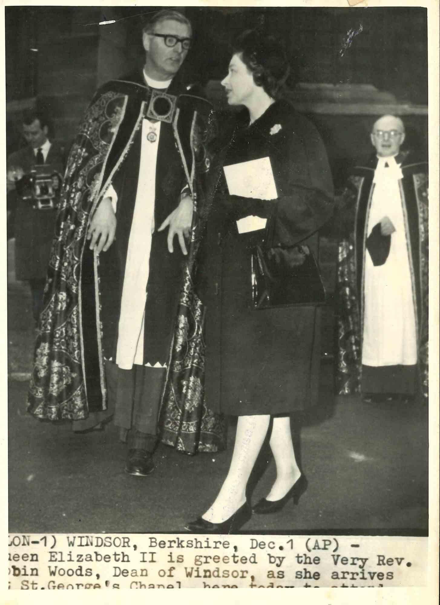 The Queen Elizabeth II in Windsor, Berkshire - Vintage Press Print - 1963