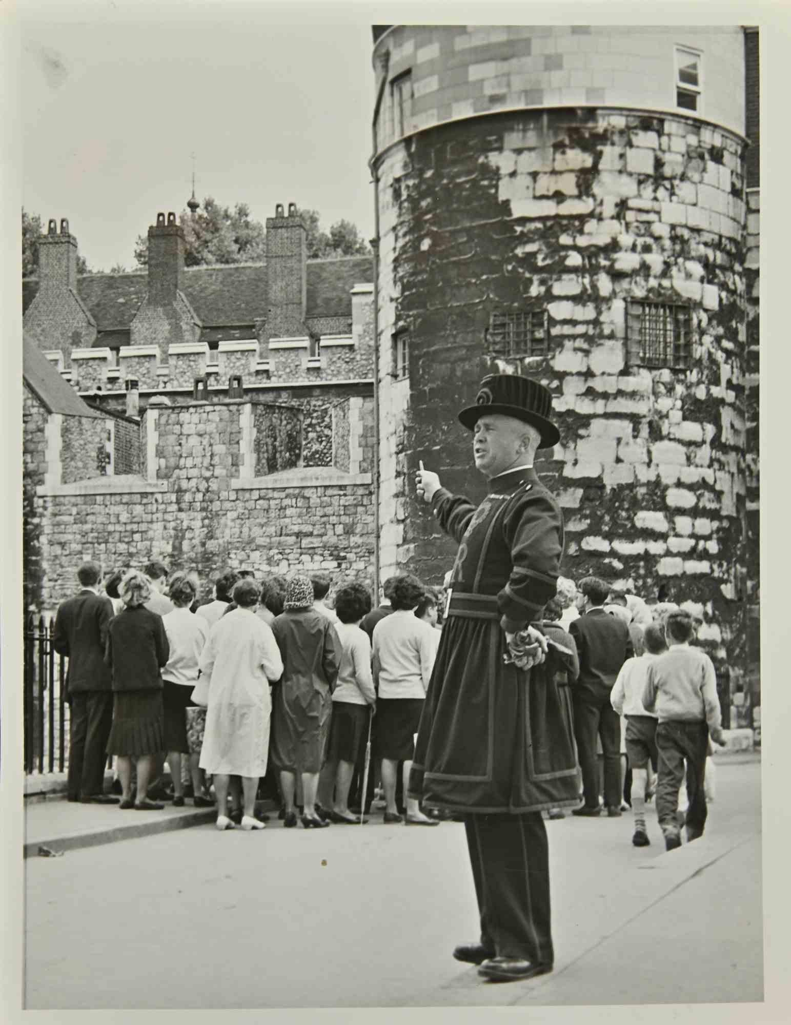 Unknown Figurative Photograph – The Strike – Londoner Fotografie – Vintage-Fotografie – 1960er Jahre