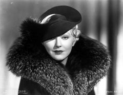 Thelma Todd en pieles