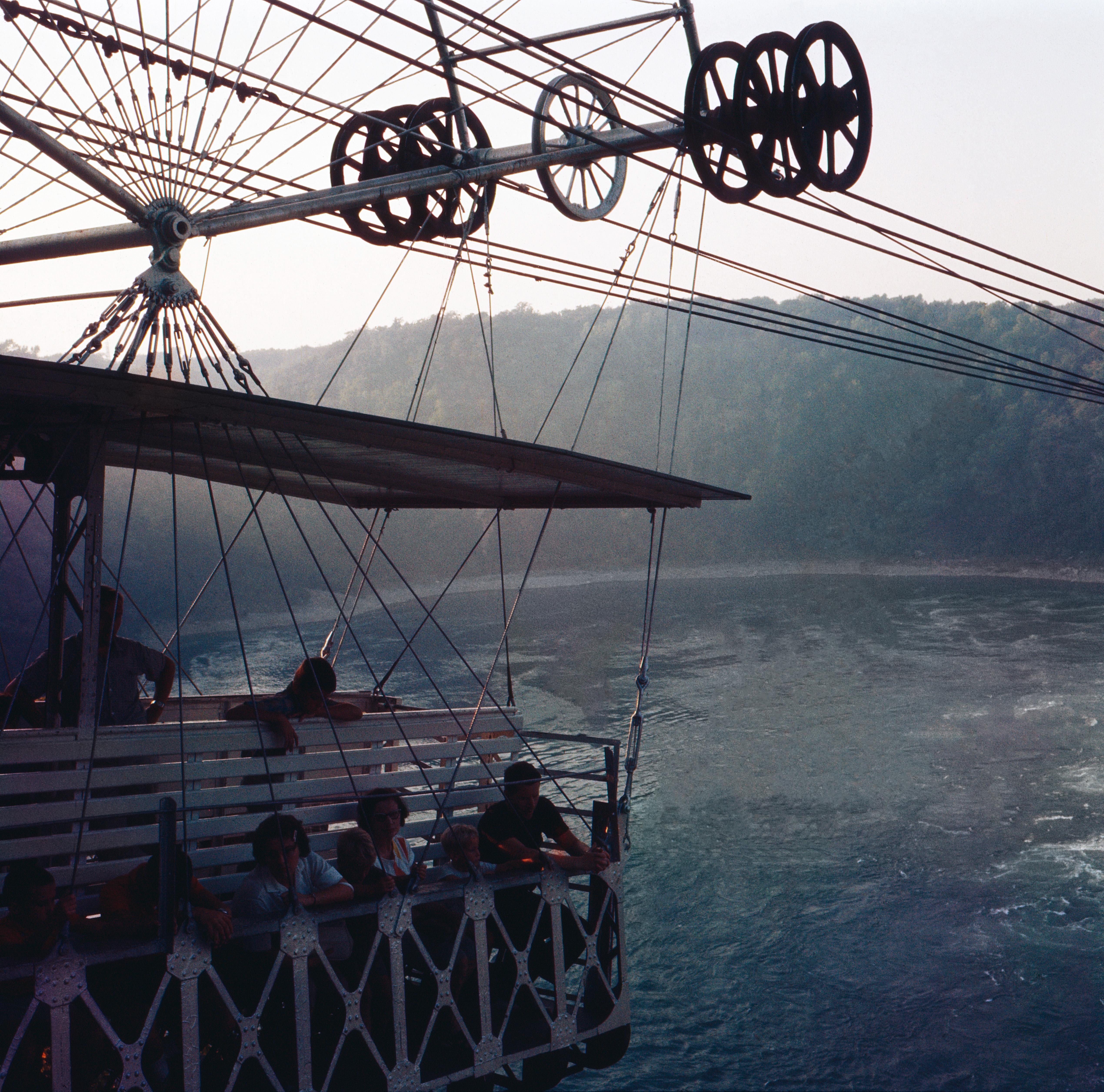 Unknown Color Photograph - Tourists in a ropeway carriage over the Niagara Falls, USA/Canada 1962