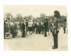 Touristen vor dem Buckingham Palace - 1960er Jahre