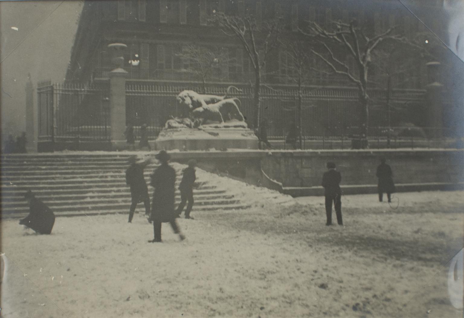 Unknown Black and White Photograph - Tuileries Garden in Paris under the Snow 1926, Silver Gelatin B & W Photography