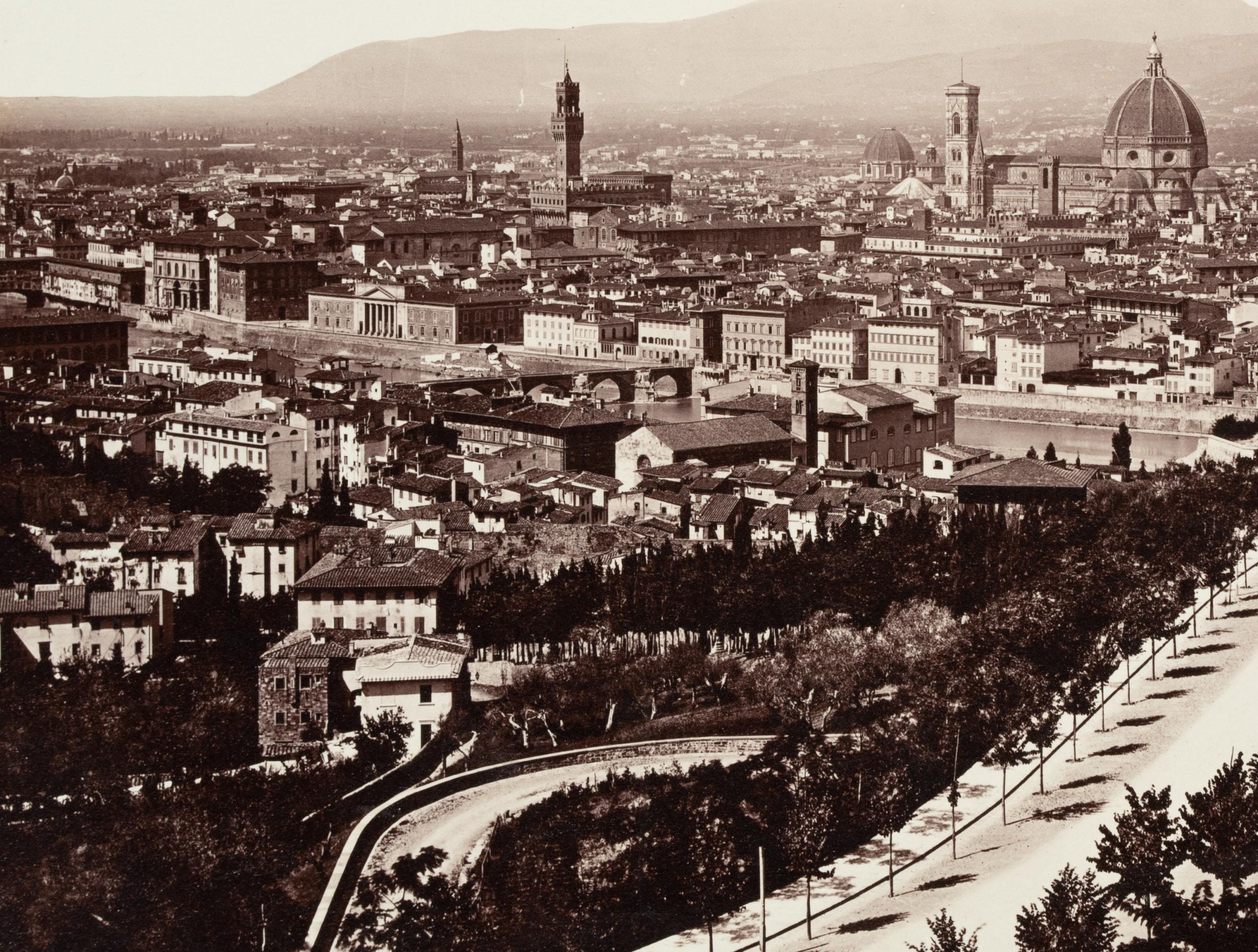 Fratelli Alinari (19th century) Circle: View of Florence with the Cathedral of Santa Maria del Fiore and the Palazzo Vecchio, whose towers and dome stand out clearly against the horizon, c. 1880, albumen paper print

Technique: albumen paper print,