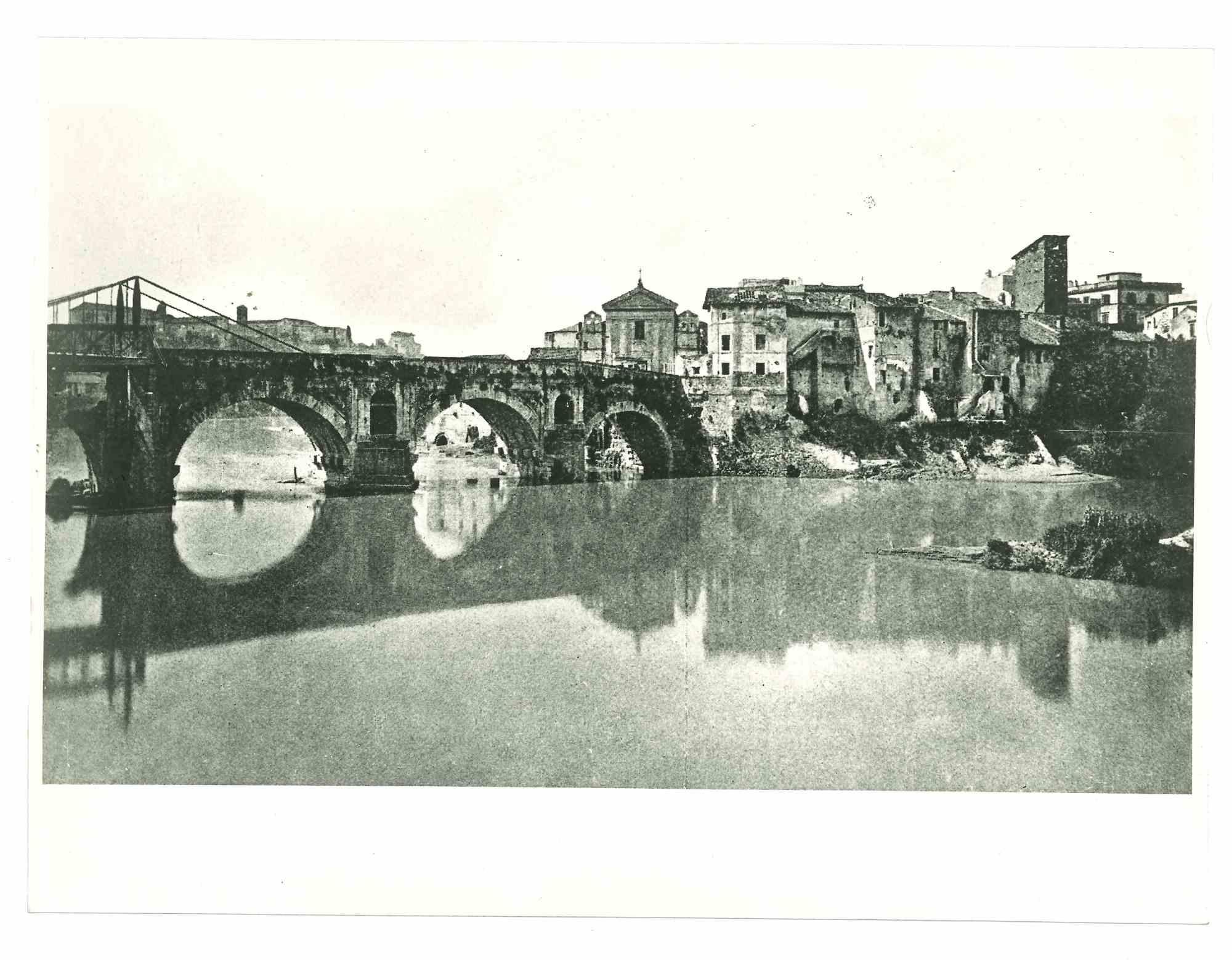 Unknown Landscape Photograph - View of Rome - Vintage Photograph - Early 20th Century