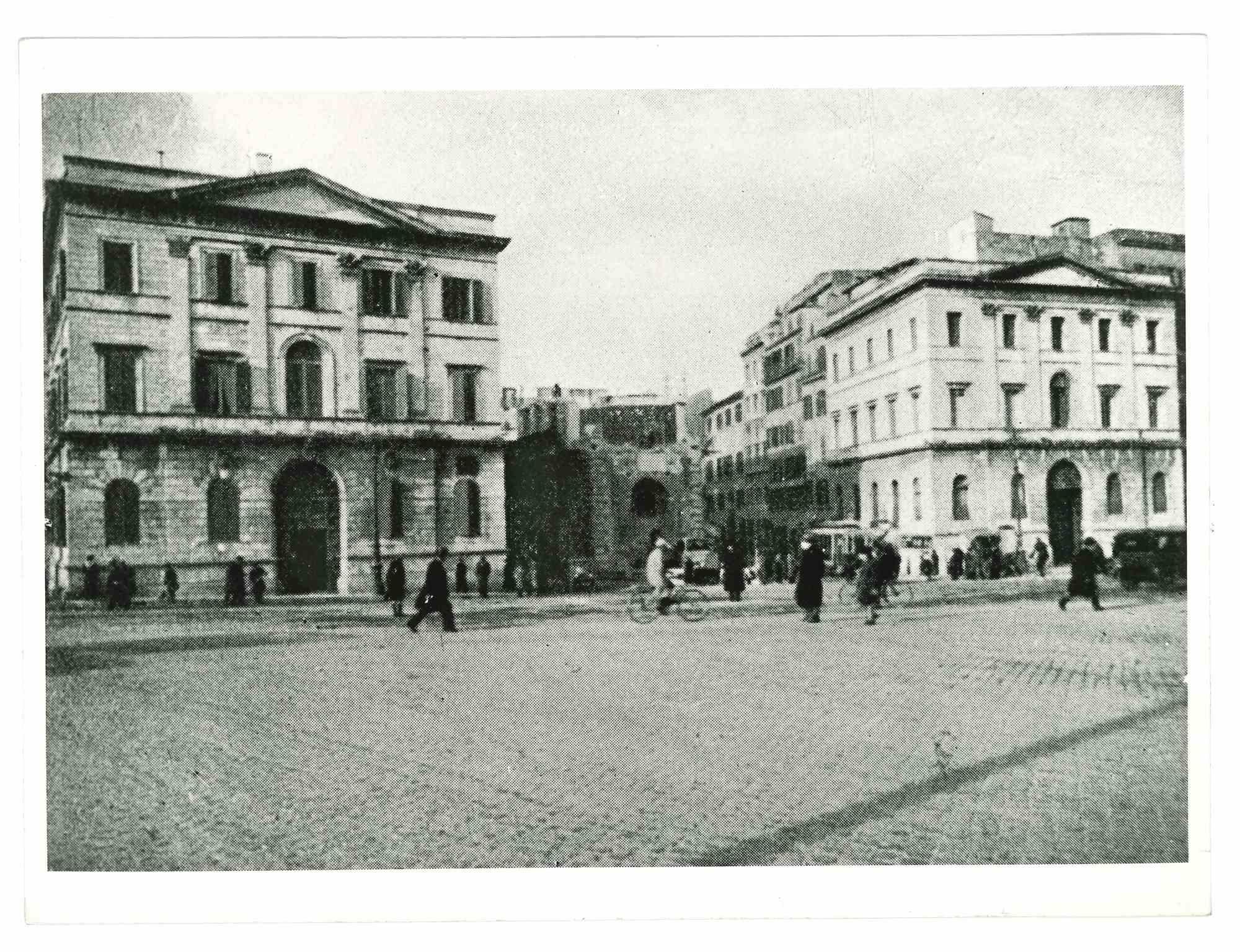 Unknown Landscape Photograph - View Of Rome - Vintage Photograph - Early 20th Century