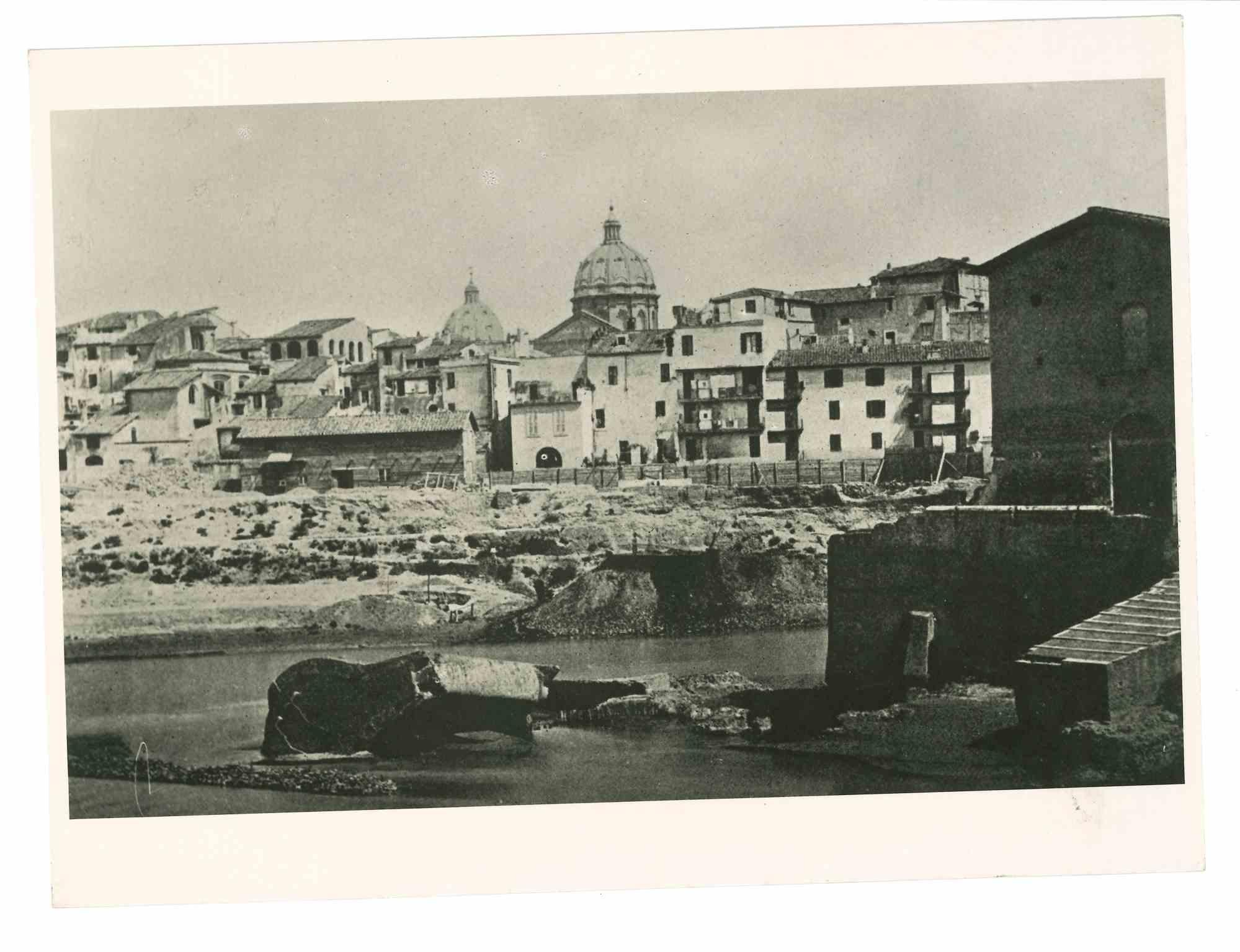 Unknown Landscape Photograph - View Of Rome - Vintage Photograph - Early 20th Century