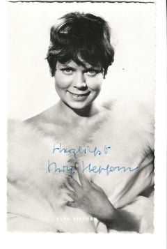 Postcard vintage autographiée b/w de Ruth Stephan - années 1950
