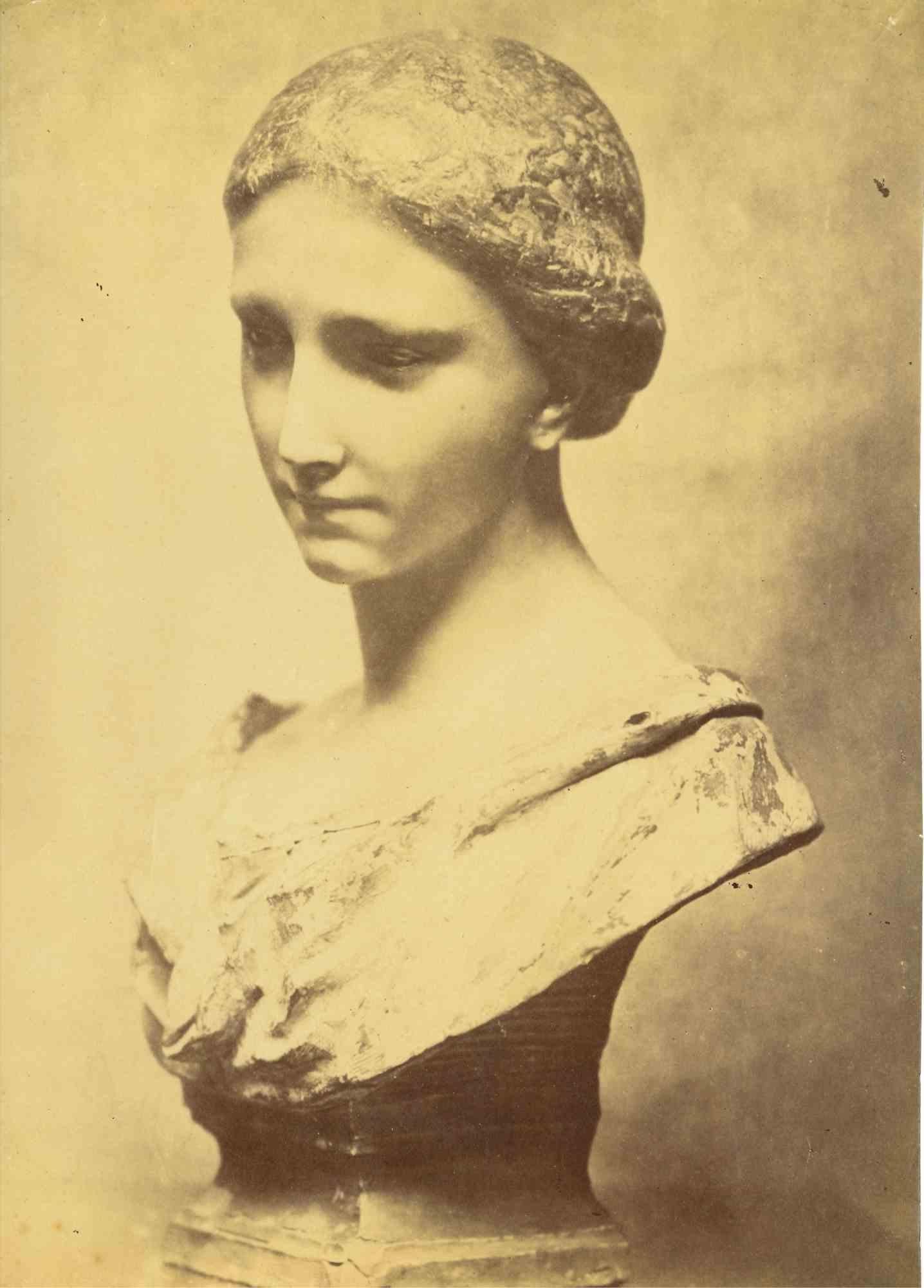 Unknown Portrait Photograph – Vintage-Foto der Statue – frühes 20. Jahrhundert