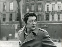 Portrait photo vintage de Serge Gainsbourg - fin des années 1960