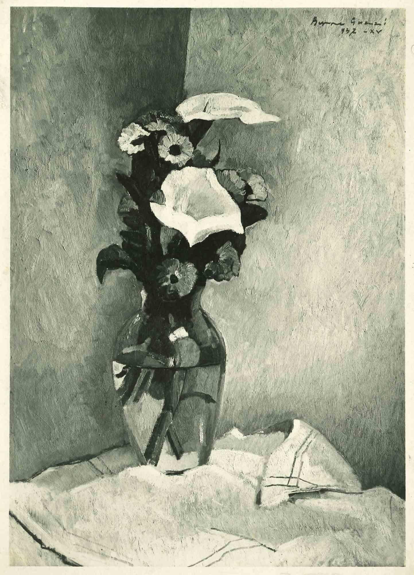 Figurative Photograph de Unknown - Fotografía de época de un cuadro de Beppe Guzzi - Mediados del siglo XX