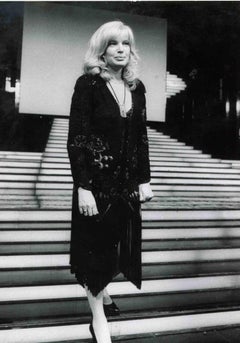 Vintage-Porträt von Monica Vitti – Vintage-B/W-Foto, Ende der 1970er Jahre