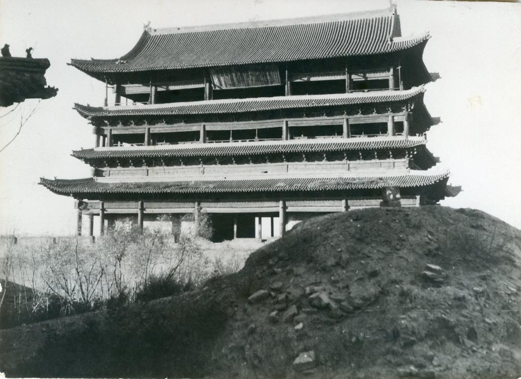 Landscape Photograph di Unknown - Vista d'epoca sulla città di Taiyuan-Fu - Fotografia d'epoca - 1938