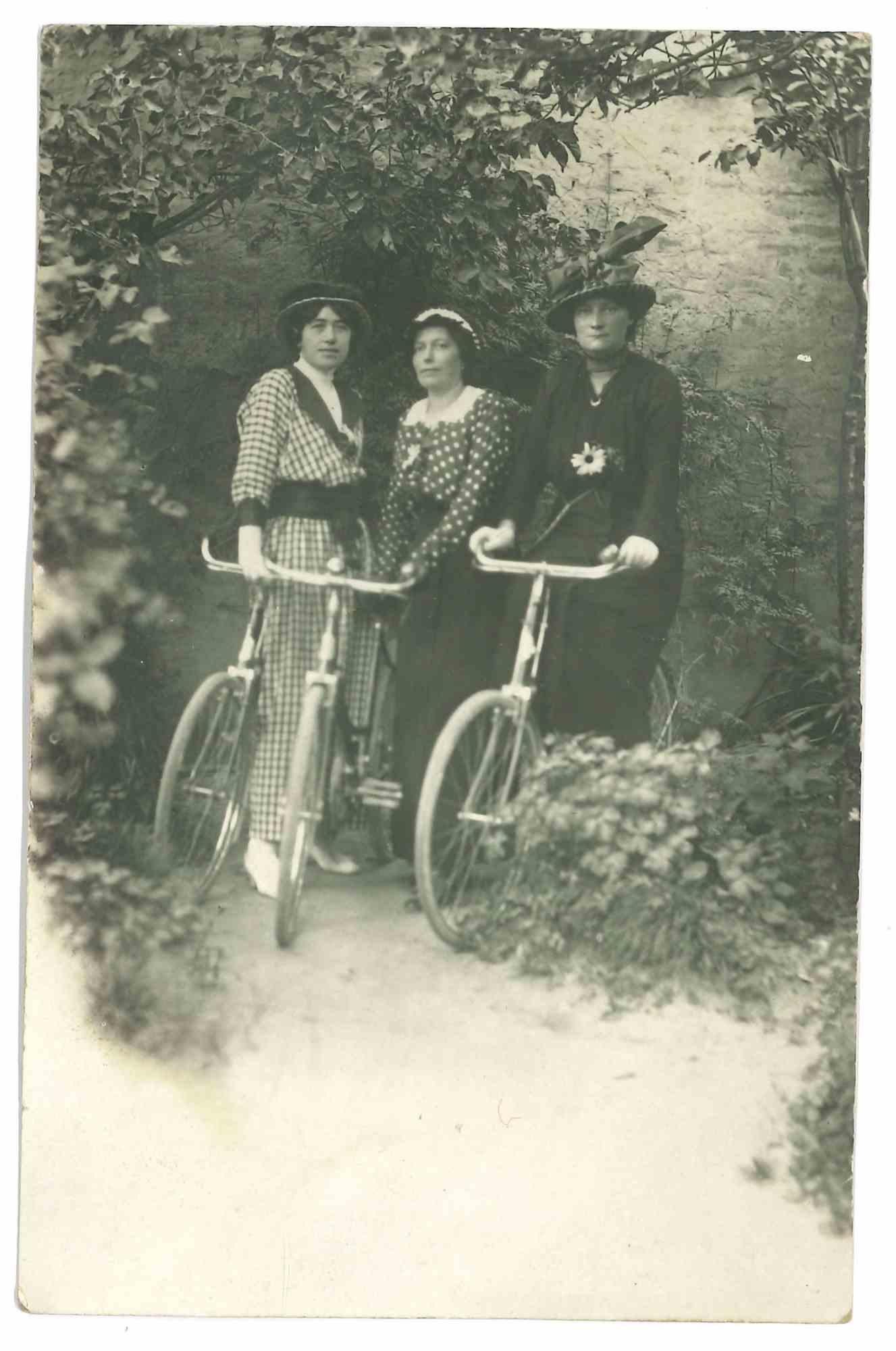Unknown Figurative Photograph - Women with Bikes - The Old Days - Early 20th Century