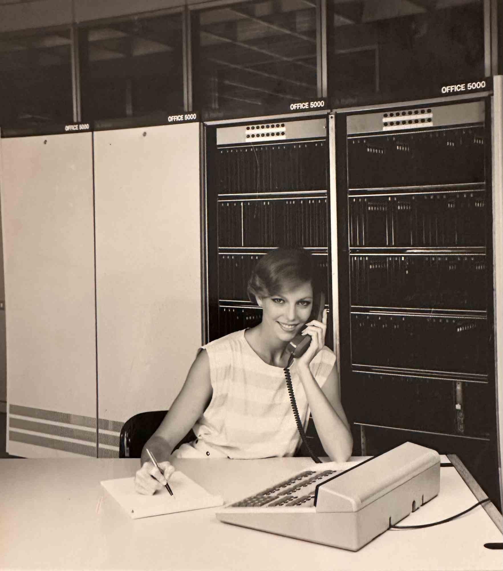 Women Working at Italtel - New Technologies - 1970s