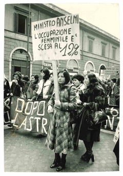 Vintage Women's Rights Movement - Historical Photo -1970s