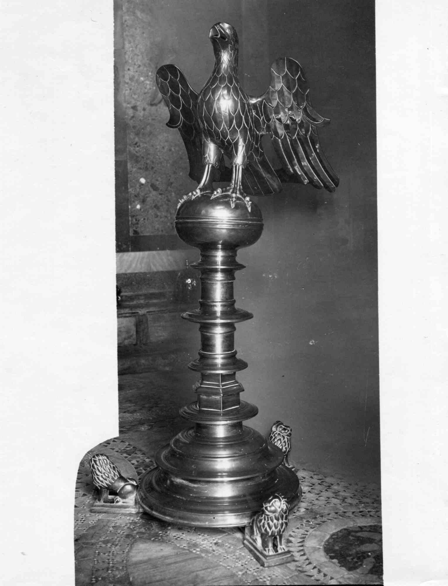 Unknown Black and White Photograph - Wooden Lectern - Original Photographic Print  - Early 20th Century