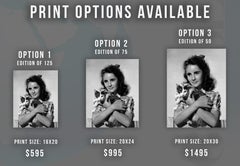 Young Elizabeth Taylor with Cat Globe Photos Fine Art Print