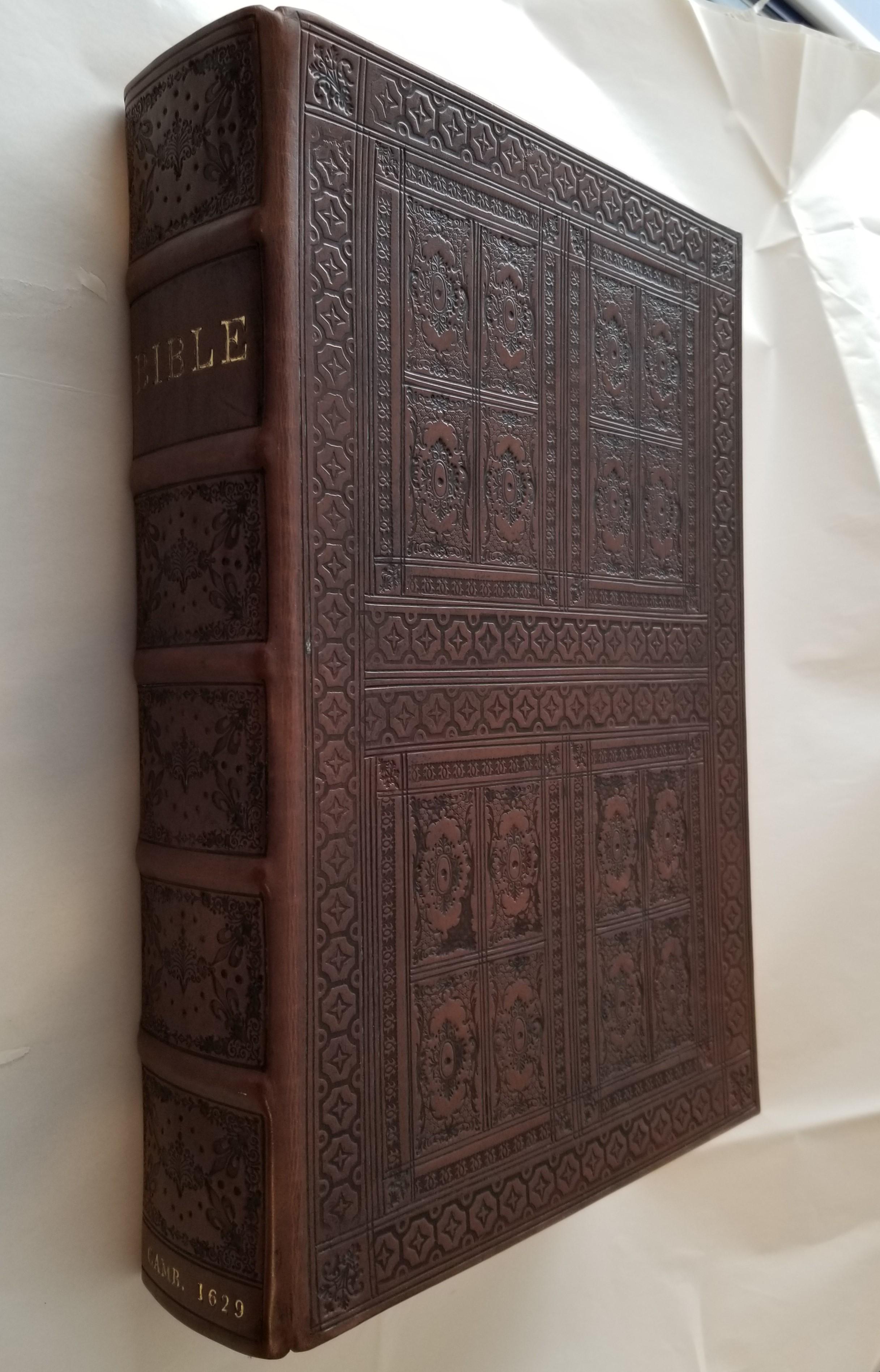 1629 Complete Cambridge Bible King James First Edition Folio Title Engraving For Sale 10