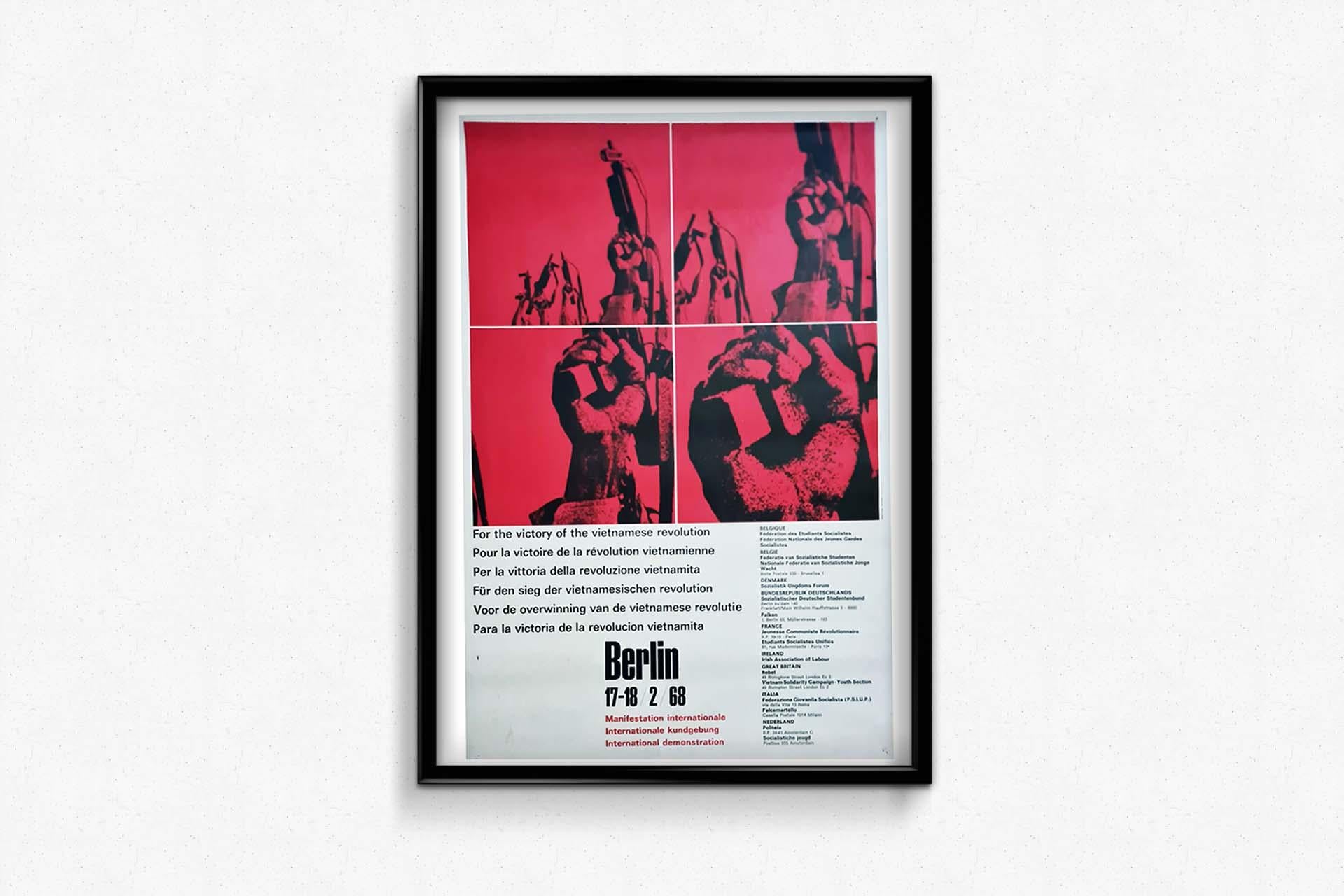 Originalplakat „Für den Sieg der Vietnamesischen Revolution“ von 1968 – Berlin im Angebot 2